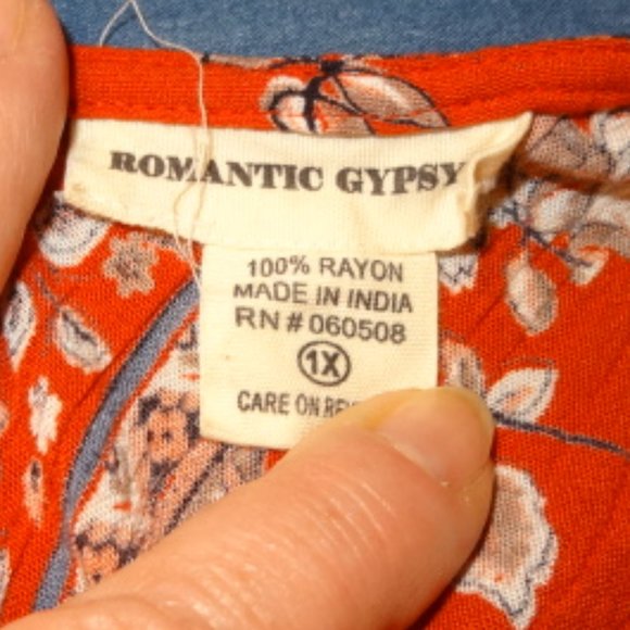 Romantic Gypsy Sleeveless Top, NWT - Picture 4 of 4